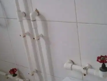 宁陵水管维修多少钱